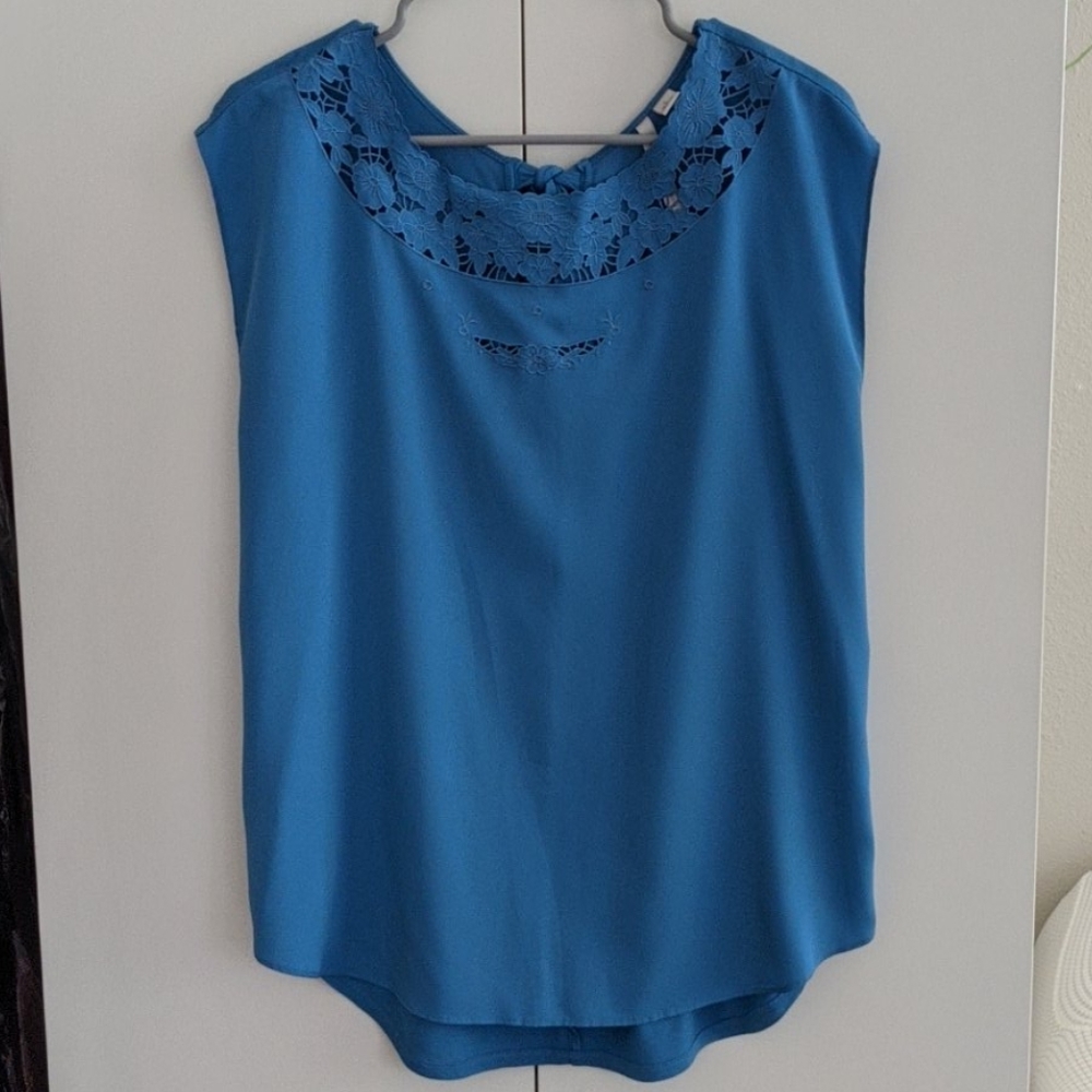 Lauren Conrad Top